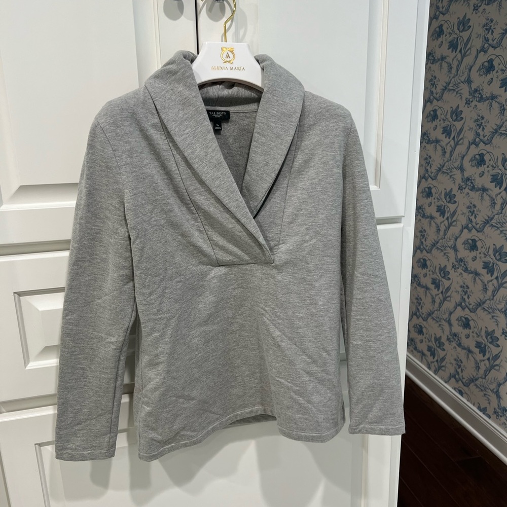 TALBOTS GRAY SWEATSHIRT